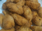 Croquetas de carne de puchero con bechamel