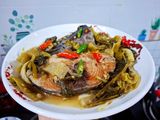 Cá ngừ kho dưa cải