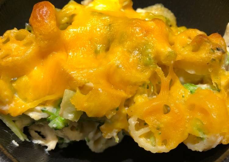 Shredded Chicken Broccoli 🥦 Pasta Bake Shredded Chicken Broccoli 🥦 Pasta Bake