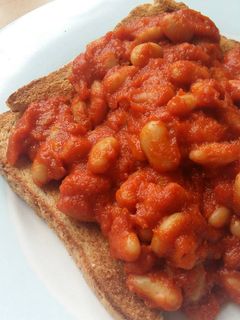 A picture of Vickys Homemade UK Baked Beans, GF DF EF SF NF.