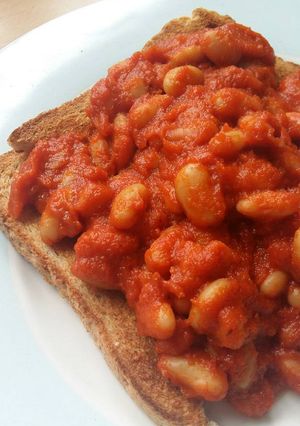 A picture of Vickys Homemade UK Baked Beans, GF DF EF SF NF.