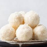 A picture of Bonbon cocoa (coconut sweets) (Comoros).