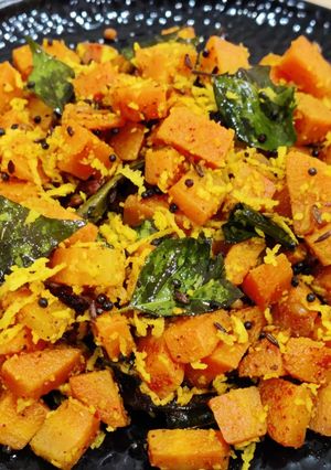 A picture of Carrot poriyal.
