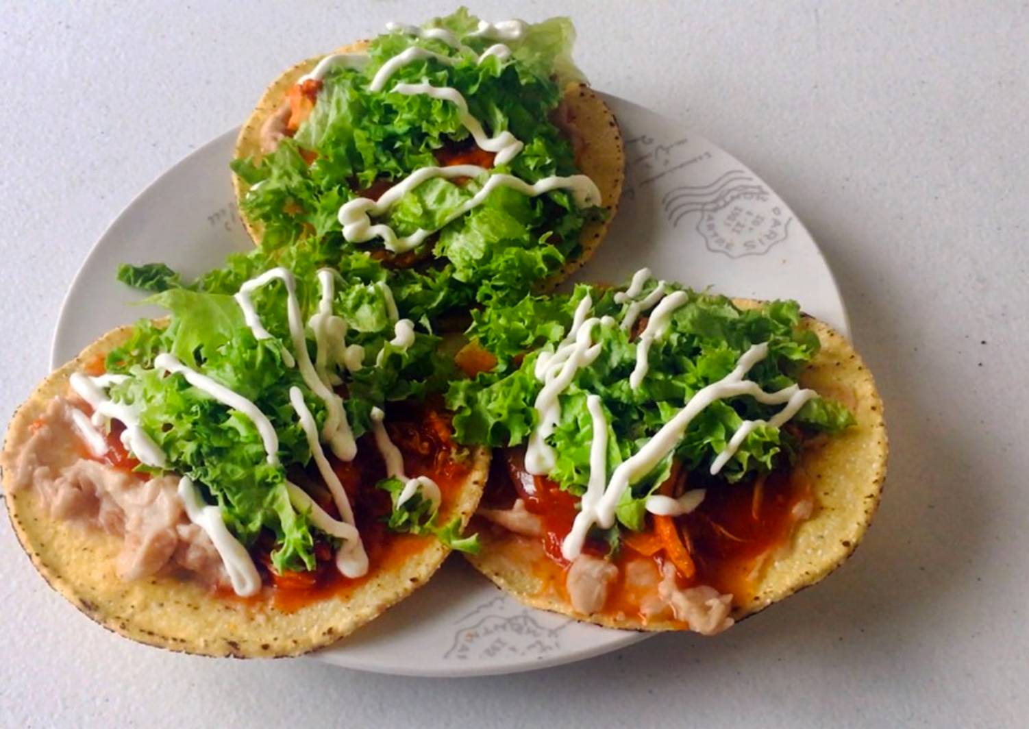 Tostadas de Tinga de Pollo Receta de Comidas de un Foráneo Cookpad