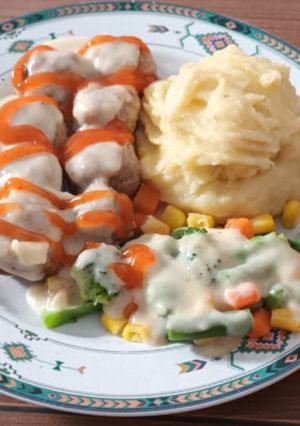Foto resep Swedish meatball ala ikea with bacamel sauce