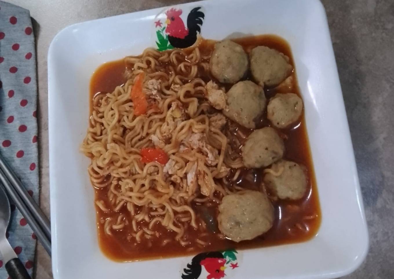 Mie nyemek sakura mantap