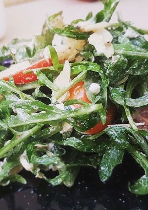 A picture of Wild Rocket & Goats Cheese Salad.