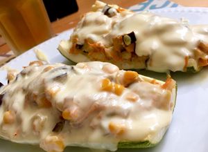 Una foto de Zucchinis rellenos