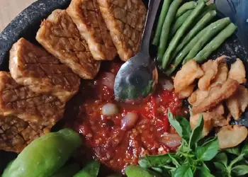 Resep Unik Sambel Bawang Terasi Yummy Mantul