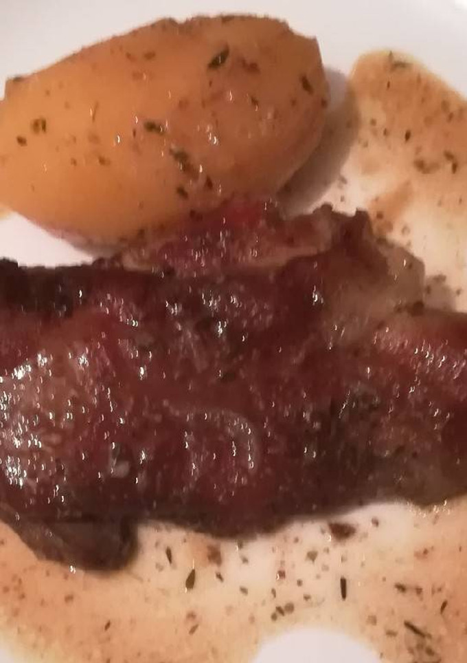 Una foto de Cochinillo al limón y orégano en la olla GM g