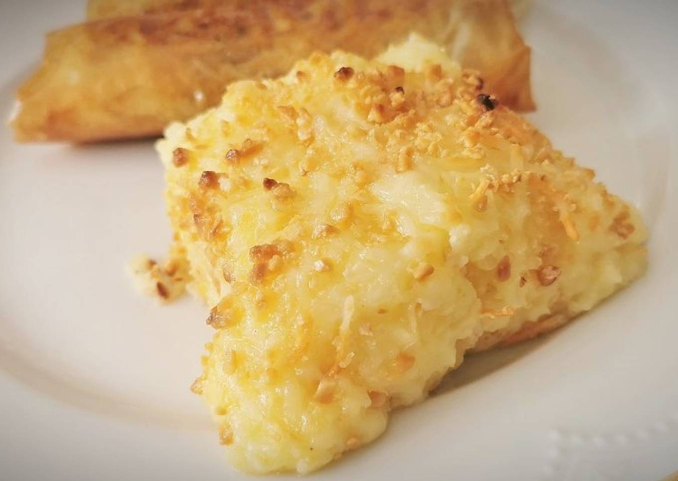 Puré de Patatas gratinado con Queso y Almendra