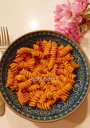 A picture of Pasta Spiralli Aarrabiiata.