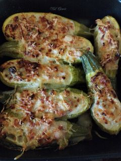 Une photo de Courgettes blanches farcies, recette rapide