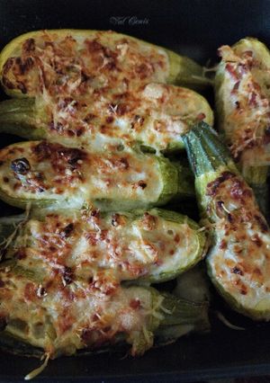 Une photo de Courgettes blanches farcies, recette rapide