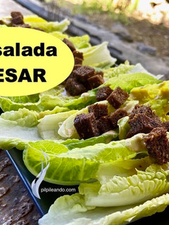 Una foto de ENSALADA CÉSAR; La Auténtica ✅