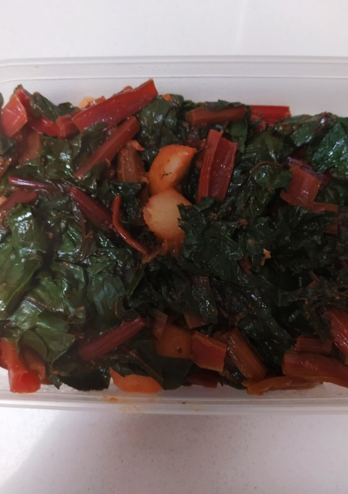 Una foto de Acelgas con patatas Thermomix
