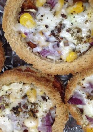 A picture of Bread cheesy discs#kids.