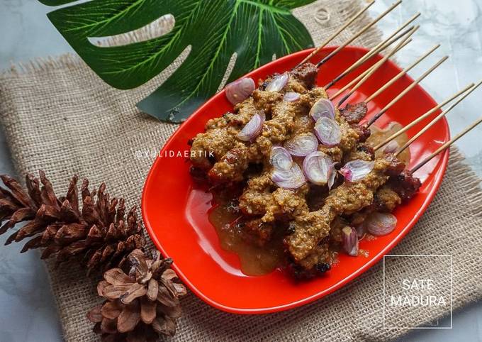 Sate kambing madura