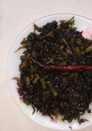 A picture of Muli saag.