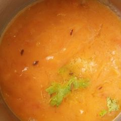 A picture of Ripe Papaya soup.