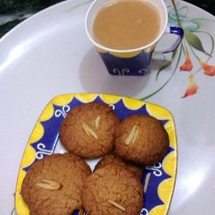 A picture of Cookies for breakfast.