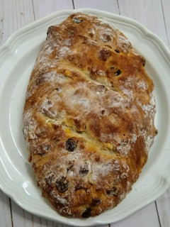 免揉簡易蔓越莓柳橙麵包【Cranberry Orange Bread】 的食譜成品照片