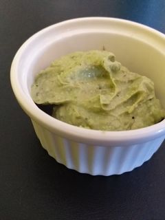 Una foto de Salsa pesto
