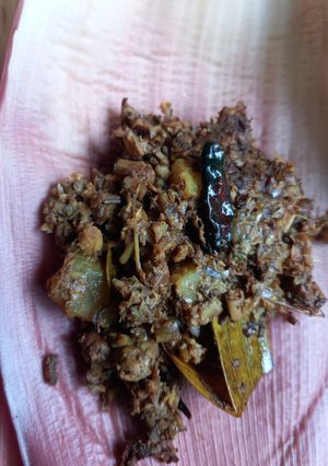 নিরামিষ মোচার ঘন্ট (niramish mochar ghonto recipe in Bengali) রেসিপির প্রধান ছবি