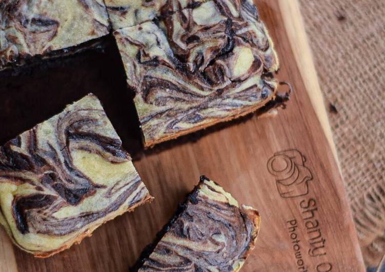 Bagaimana Menyiapkan Marble Cheese Brownies Anti Gagal