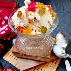 A picture of Dryfruit ice cream.