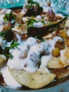 পাপড়ি চাট(Papri chat recipe in Bengali) রেসিপির প্রধান ছবি
