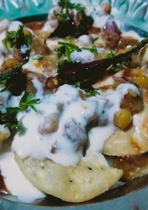 পাপড়ি চাট(Papri chat recipe in Bengali) রেসিপির প্রধান ছবি