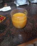 Batido de papaya, nectarina y zumo de naranja