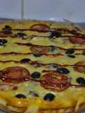 Pizza cu piept de pui