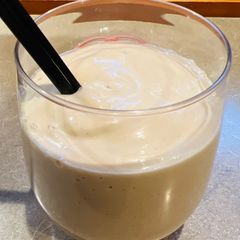 A picture of Nutribullet Avocado 🥑 Fruit Smoothie.
