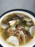 Sup tetelan sapi + iga + lobak putih