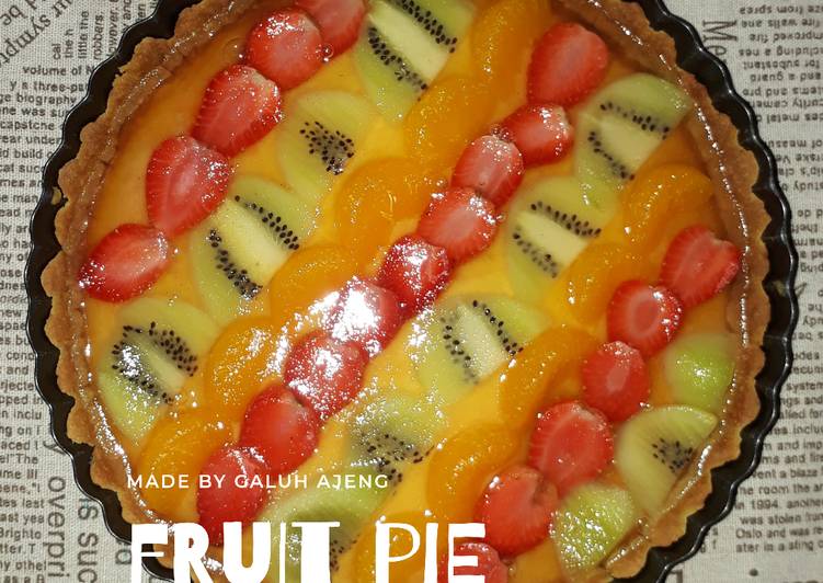 Langkah Mudah untuk Menyiapkan Fruit Pie yang Lezat Sekali