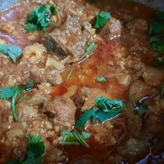 A picture of Gobhi gosht.