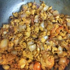 A picture of Egg 65 poriyal.