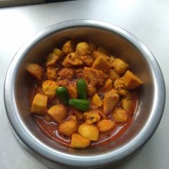A picture of Chora kachur dum(colocasia dum).