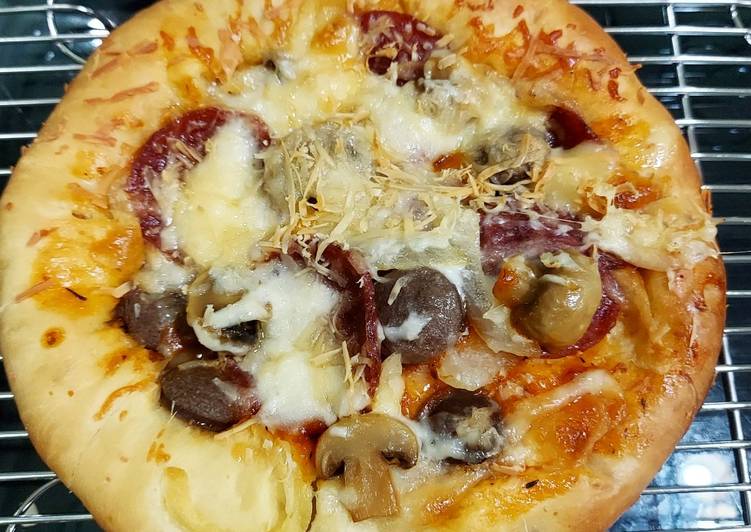 Resep Pizza Beef Papperoni - mushroom yang Bisa Manjain Lidah
