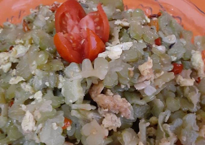 Ini dia! Resep buat Tumis pare telor dijamin sedap