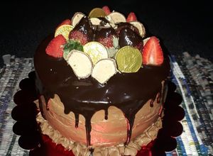 Una foto de Torta de mi cumpleaños todo chocolate
