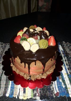 Una foto de Torta de mi cumpleaños todo chocolate