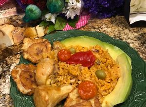 Una foto de Arroz con pollo