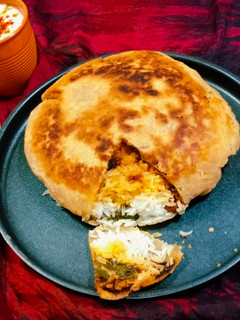 વેજ. પરદા બિરયાની (Veg Parda Biryani Recipe In Gujarati) રેસીપી મુખ્ય ફોટો