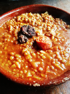 Una foto de Lentejas con chorizo y morcilla