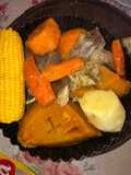 Puchero de carne con verduras