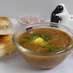 A picture of Mumbai special pav bhaji.