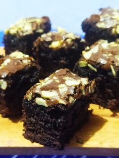 Foto resep Shiny Crust Fugde Brownies